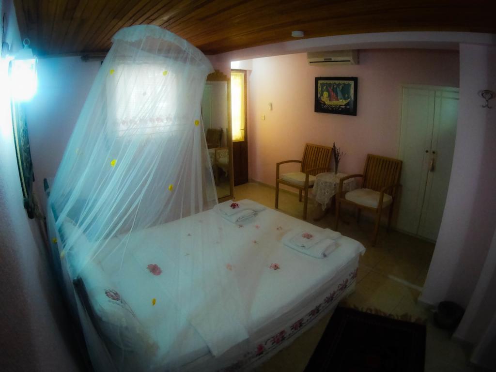 Antik Motel อาเลอเจอติ ภายนอก รูปภาพ